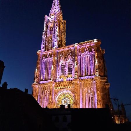 Face A La Cathedrale Apartment Strasbourg Exterior photo